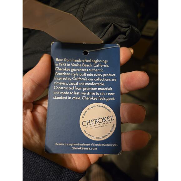 Cherokee Parka w/Faux Fur Hood, Zip & Velcro Closure, 5 Pockets, Great for Snow - Picture 9 of 13